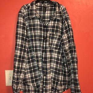 Forever 21 black and white flannel